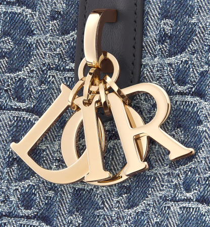 Medium Dior Toujours Bag